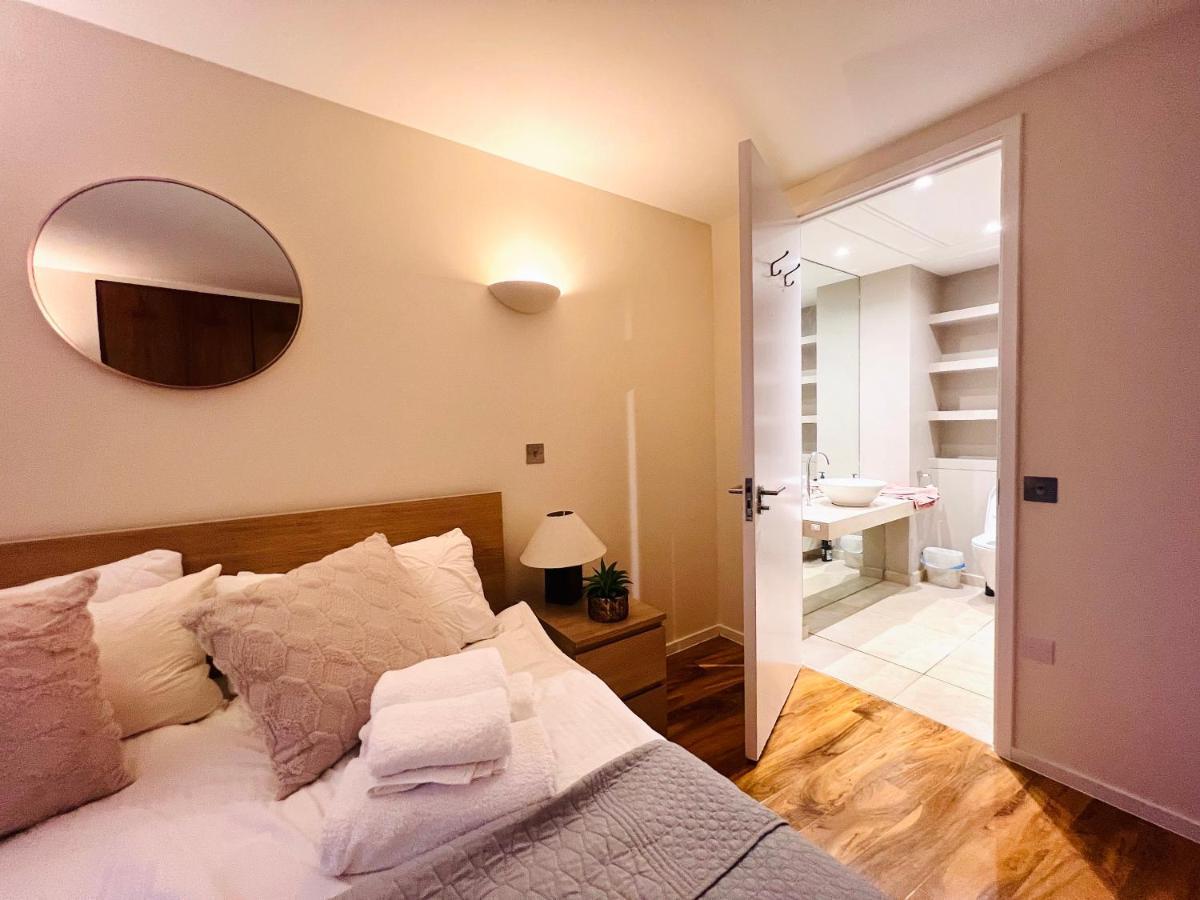 Fairmont Avenue E14 9Pq Apartment Londra Exterior foto